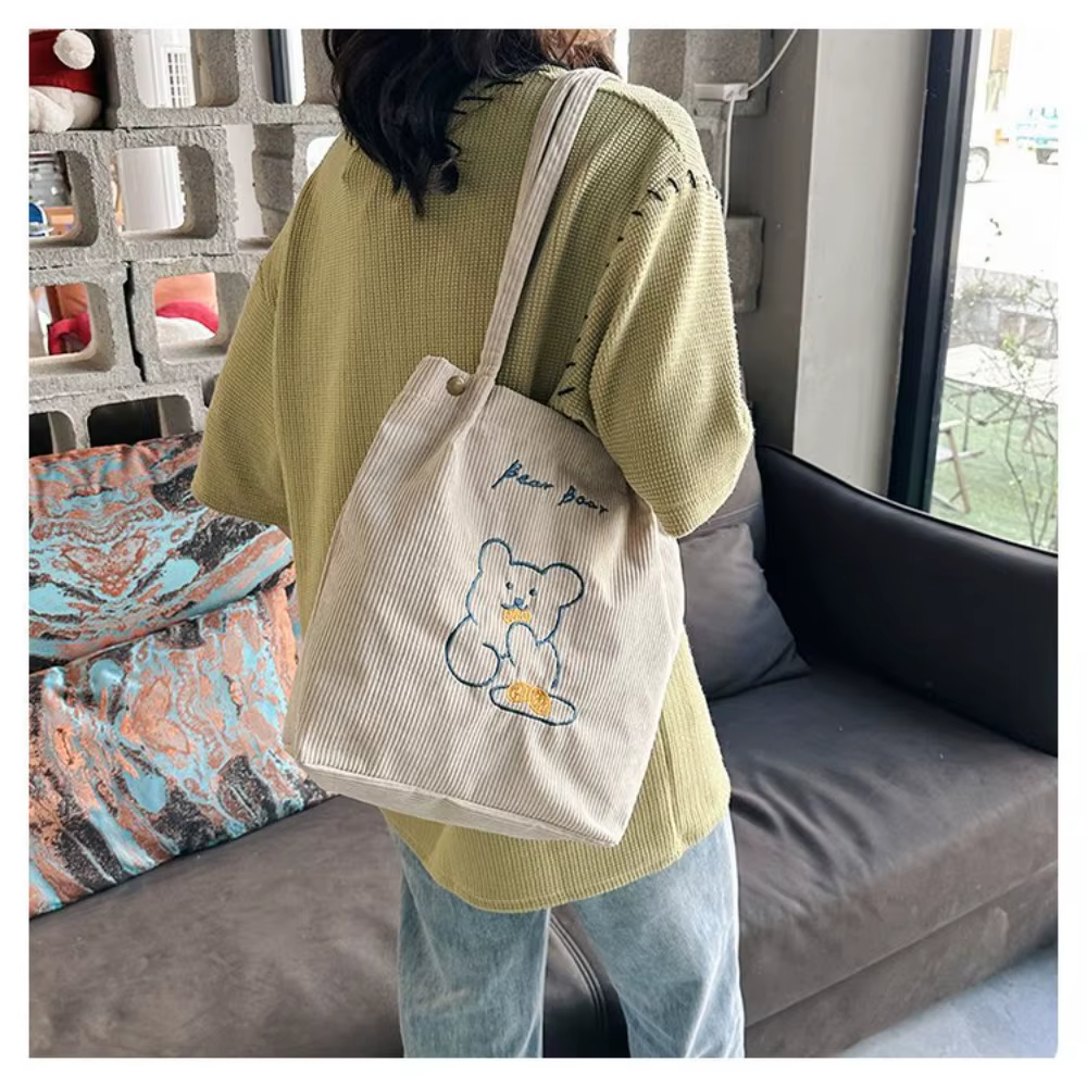 Bolso de hombro de pana cuadrado con diseño de osito y cremallera