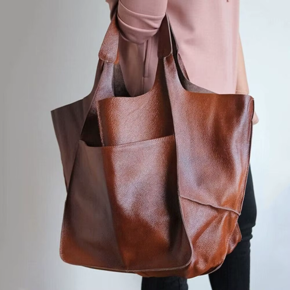 Bolso tote de mujer en polipiel, amplio y de estilo vintage - imagen 2