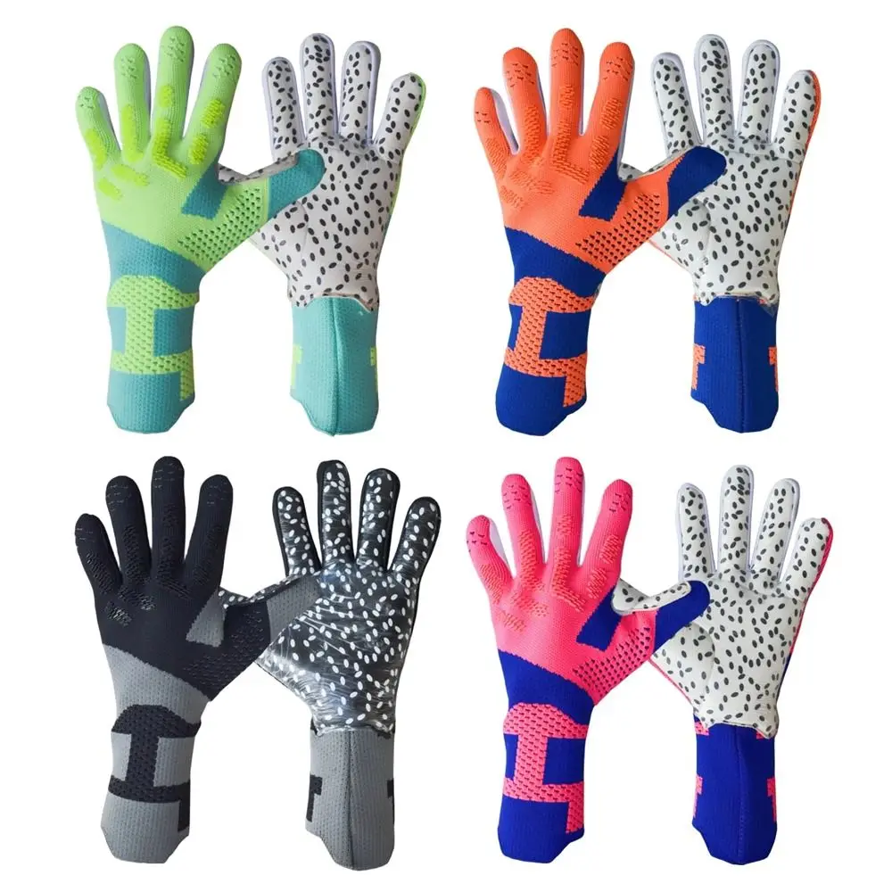 Guantes listos para entrenamiento de portero