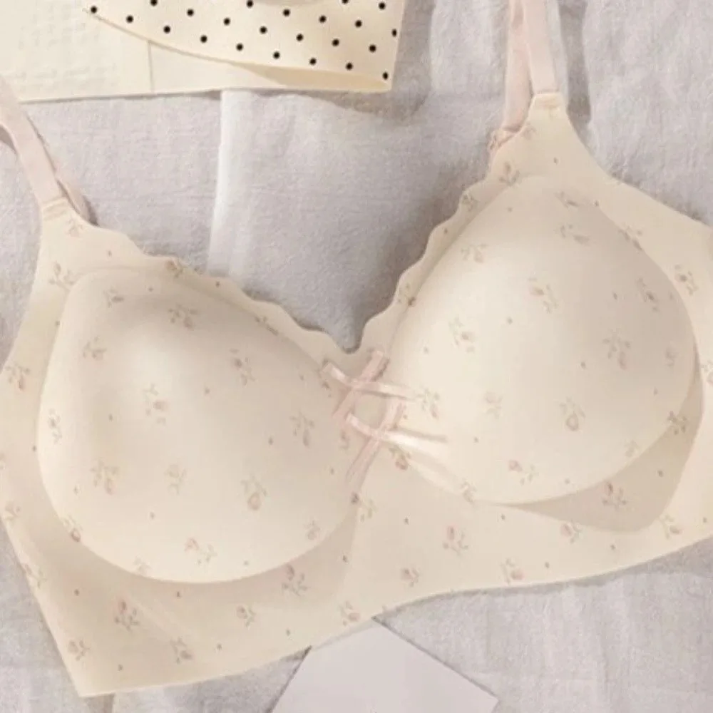Sujetador inalámbrico floral con lazo push-up antideslizante - imagen 2