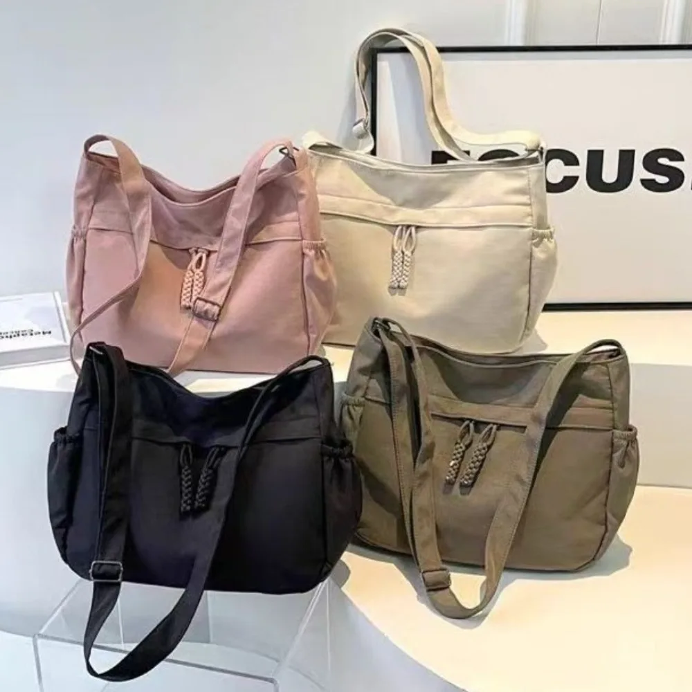 Bolso cruzado de nailon con cremallera y varios bolsillos - imagen 5