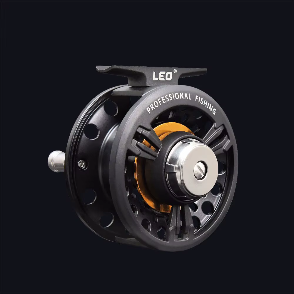 Carrete de pesca con mosca aluminio