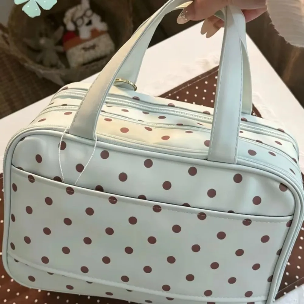 Bolsa de aseo multicapa con PU y asa, diseño de puntos