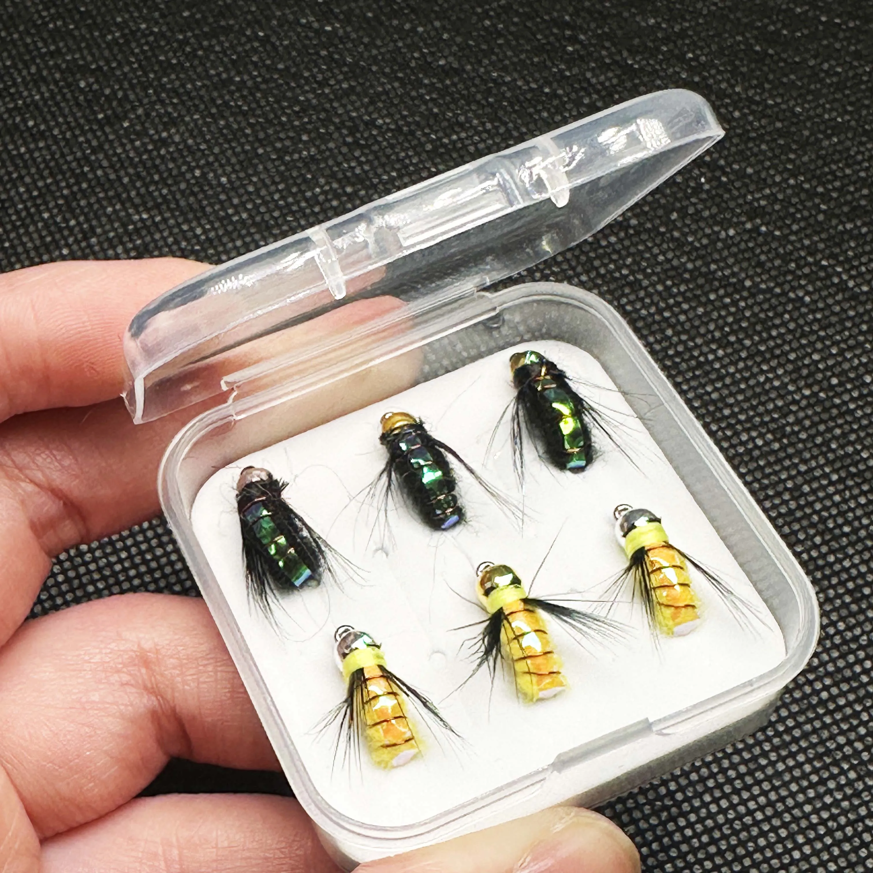 Ninfa mosca húmeda para distintas aguas