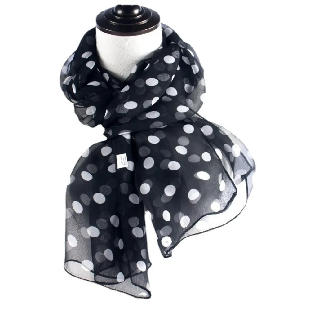 Pañuelo largo para combinar con looks diarios