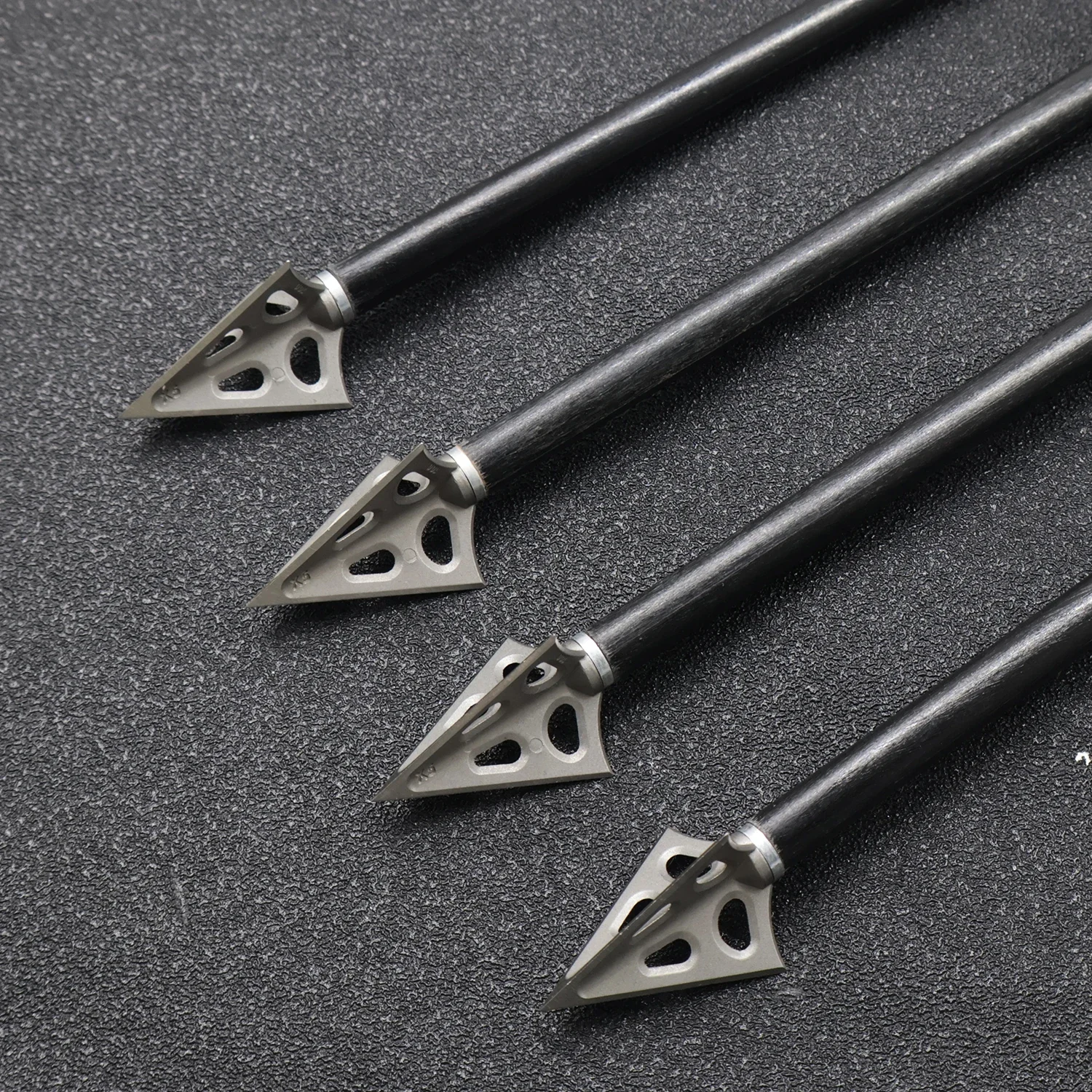 Punta de caza X5 triangular fija base roscada para arco recurvo - imagen 5