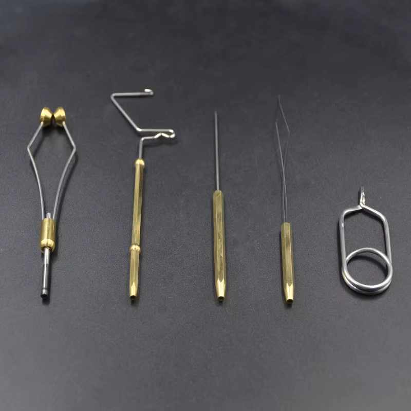 Kit portátil para atado moscas con herramientas latón - imagen 3