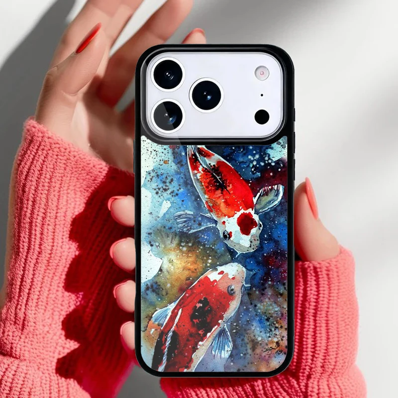 Vista frontal de la funda con diseño de peces koi japoneses para iPhone