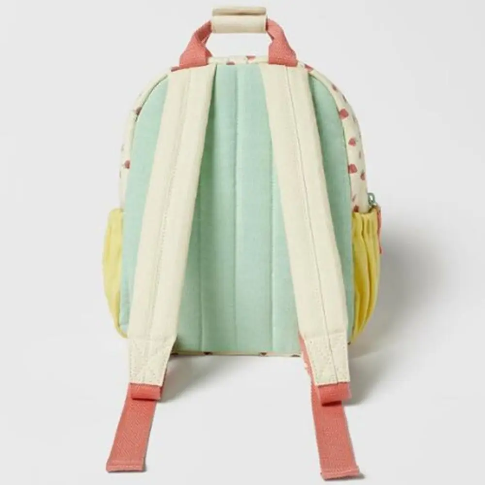 Mochila infantil personalizada con nombre y bordado de fresa - imagen 5