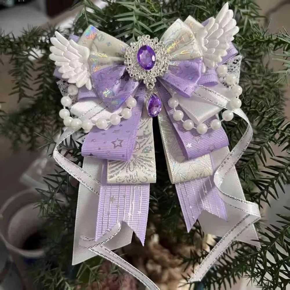 Acabado decorativo con cintas largas