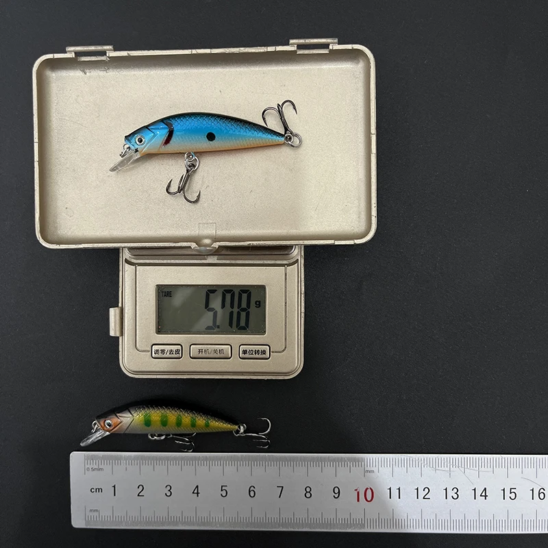 Wobbler Minnow hundimiento lento para lances largos – destinado a lubina - imagen 3