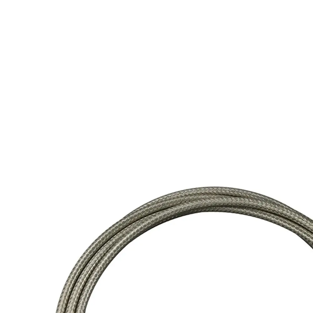 Detalle del cable de freno en color titanium