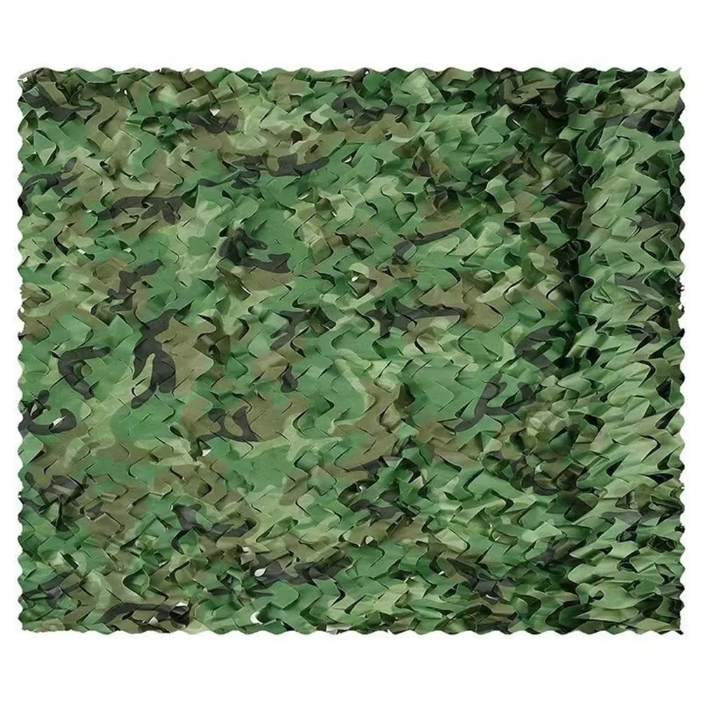 Muestra del tamaño y versatilidad de la red de camuflaje en exteriores