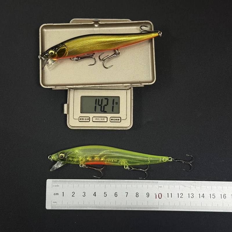 Señuelo wobbler flotante minnow para lucio y lubina brillante - imagen 4