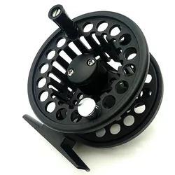 Carrete de pesca con mosca de metal negro con engranaje 1:1