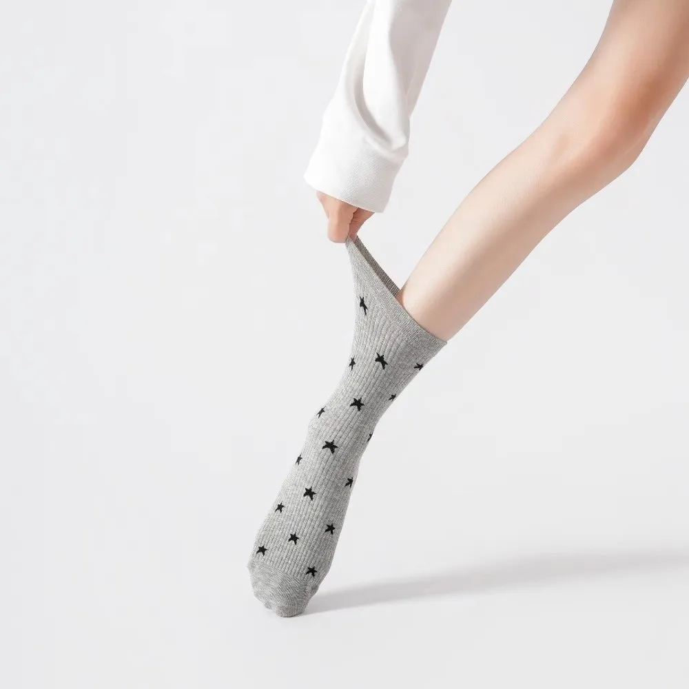 Calcetines antideslizantes de yoga con silicona y algodón transpirable