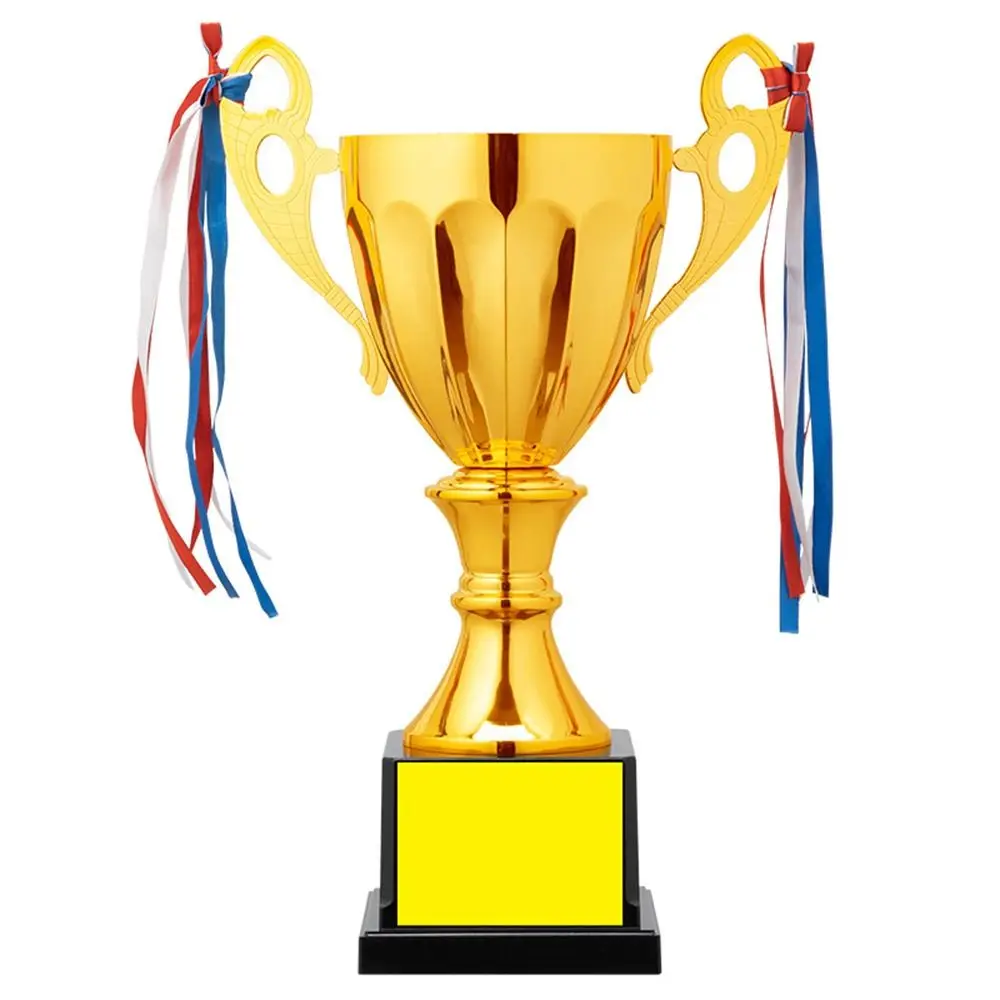 Trofeo metal dorado personalizable para baloncesto y fútbol - imagen 4