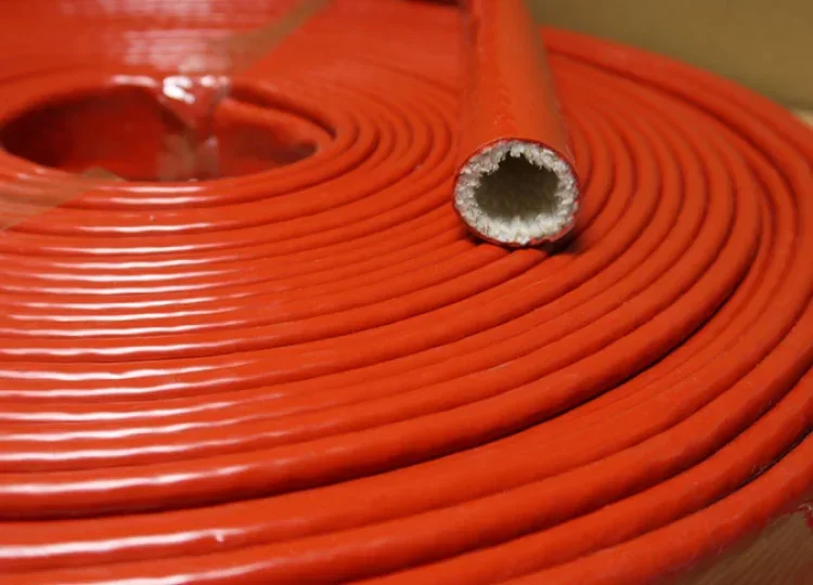 Tubo de fibra de vidrio ignífugo recubierto en resina de silicona