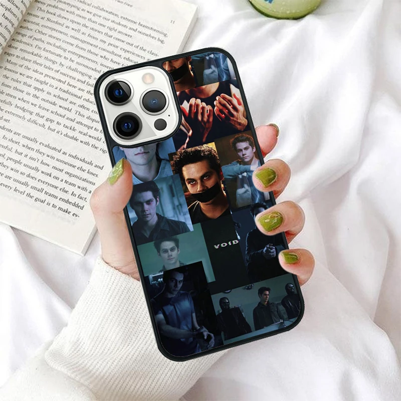 Funda ajustada al teléfono