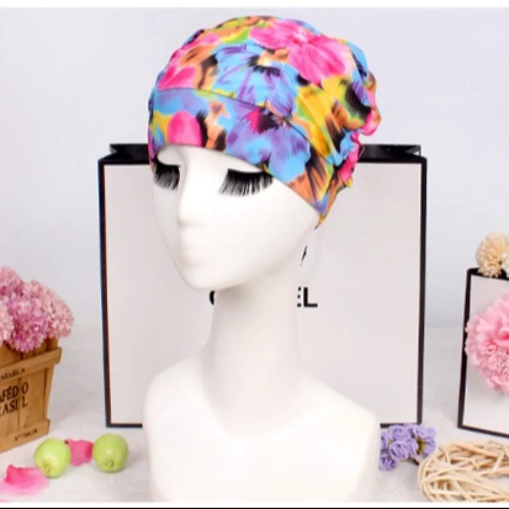 Tela dacrón y estampado del gorro