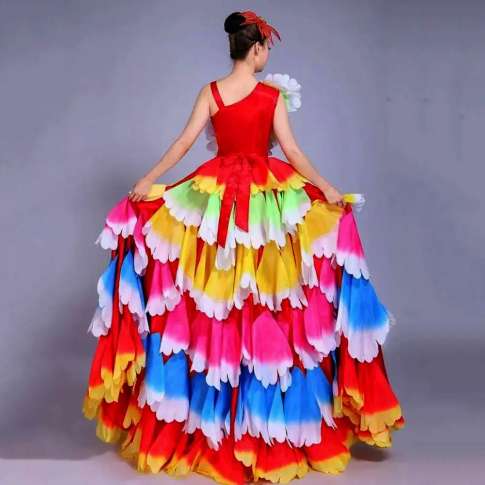 Vestido flamenco largo de apertura con falda de gran vuelo - imagen 3