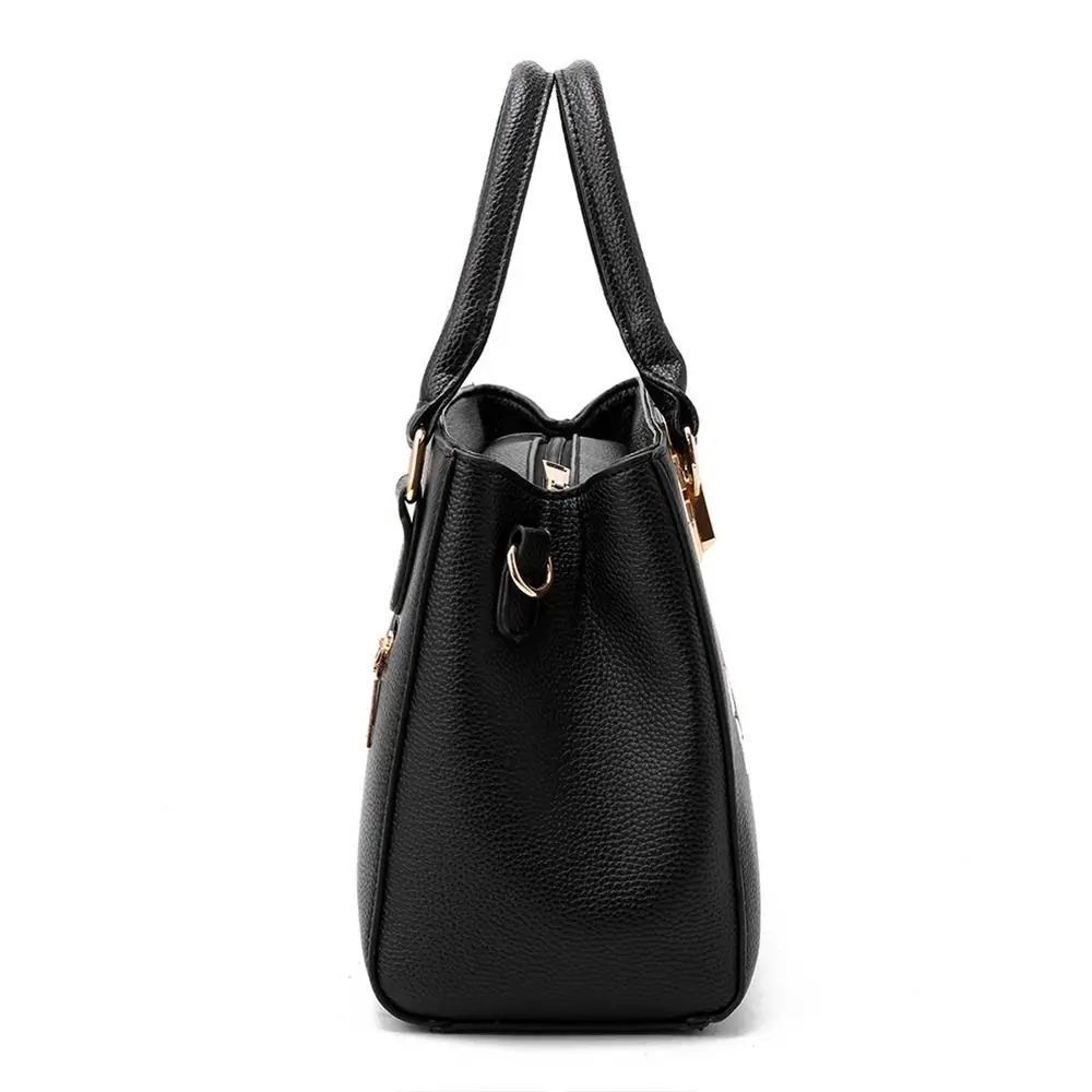 Bolso de mano elegante y casual
