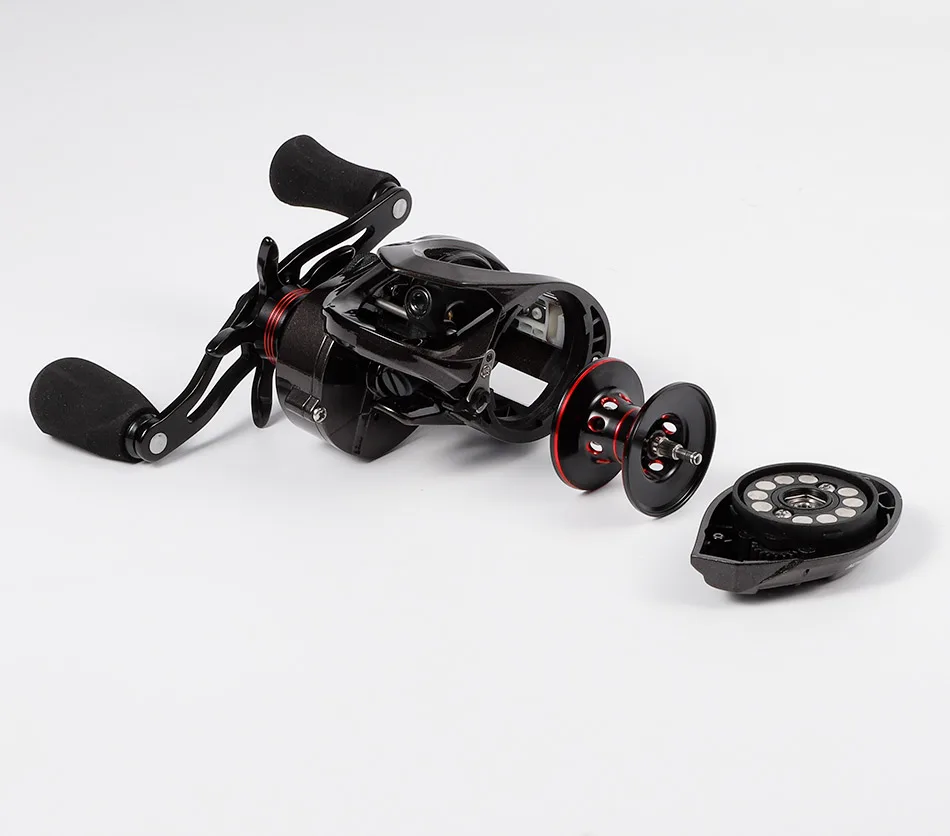 Carrete baitcasting perfil bajo y diseño compacto