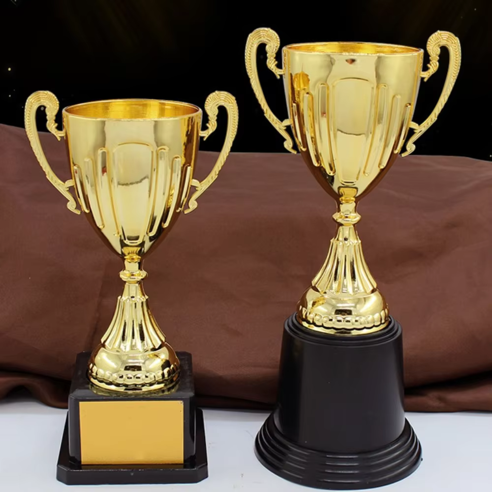 Trofeo Copa Dorada Pequeña para Competiciones Deportivas - imagen 3