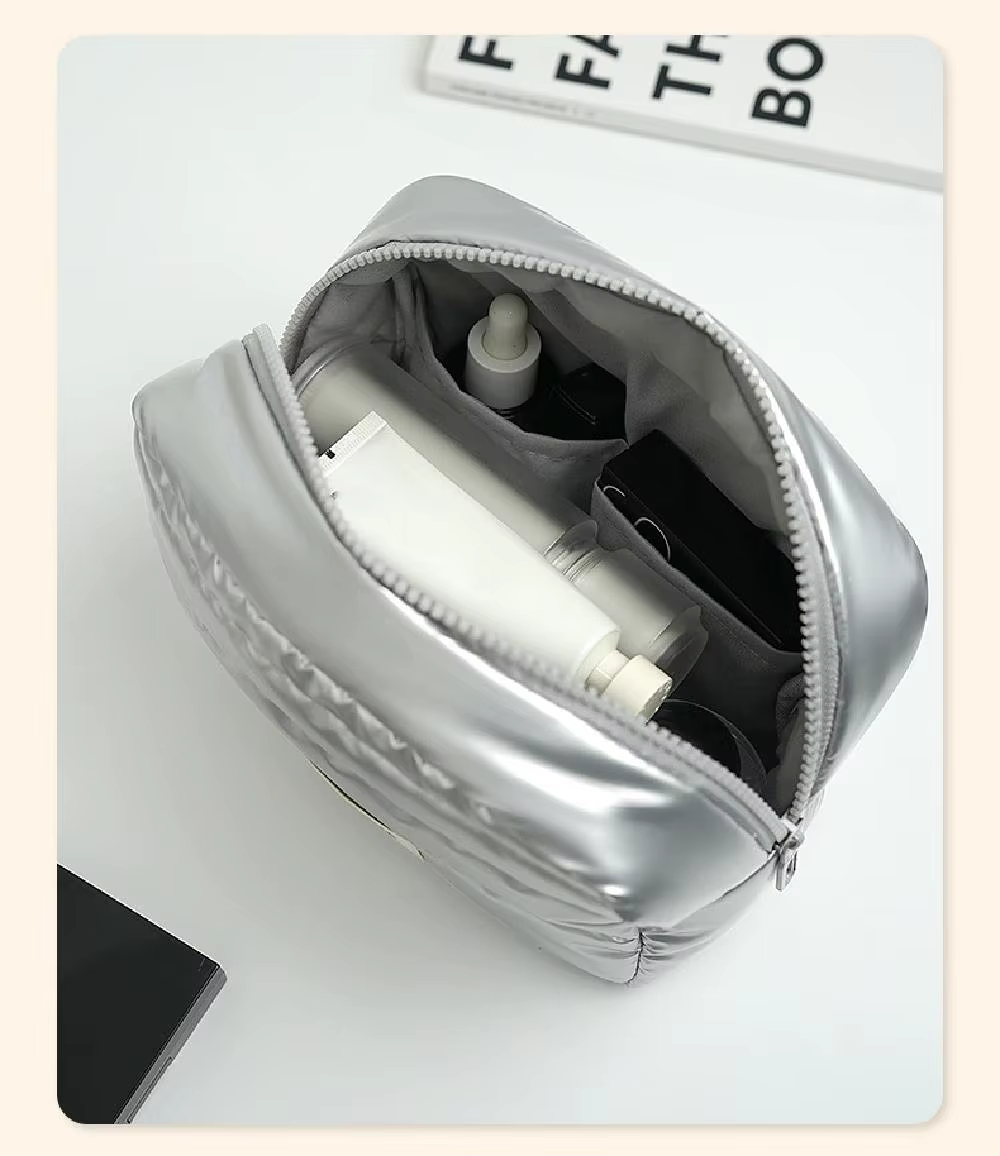 Bolsa de maquillaje colores disponibles negro plata morado