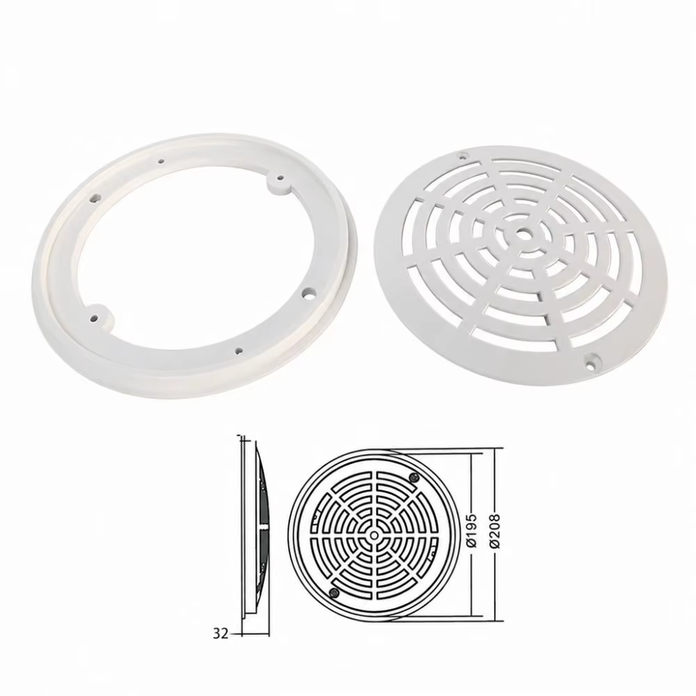 Cubierta blanca para drenaje de piscina con diseño de rejilla