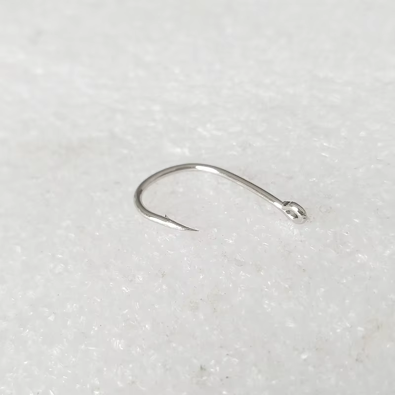 Anzuelos Jig Head circulares carpa con ojo y púas plateados blancos - imagen 4
