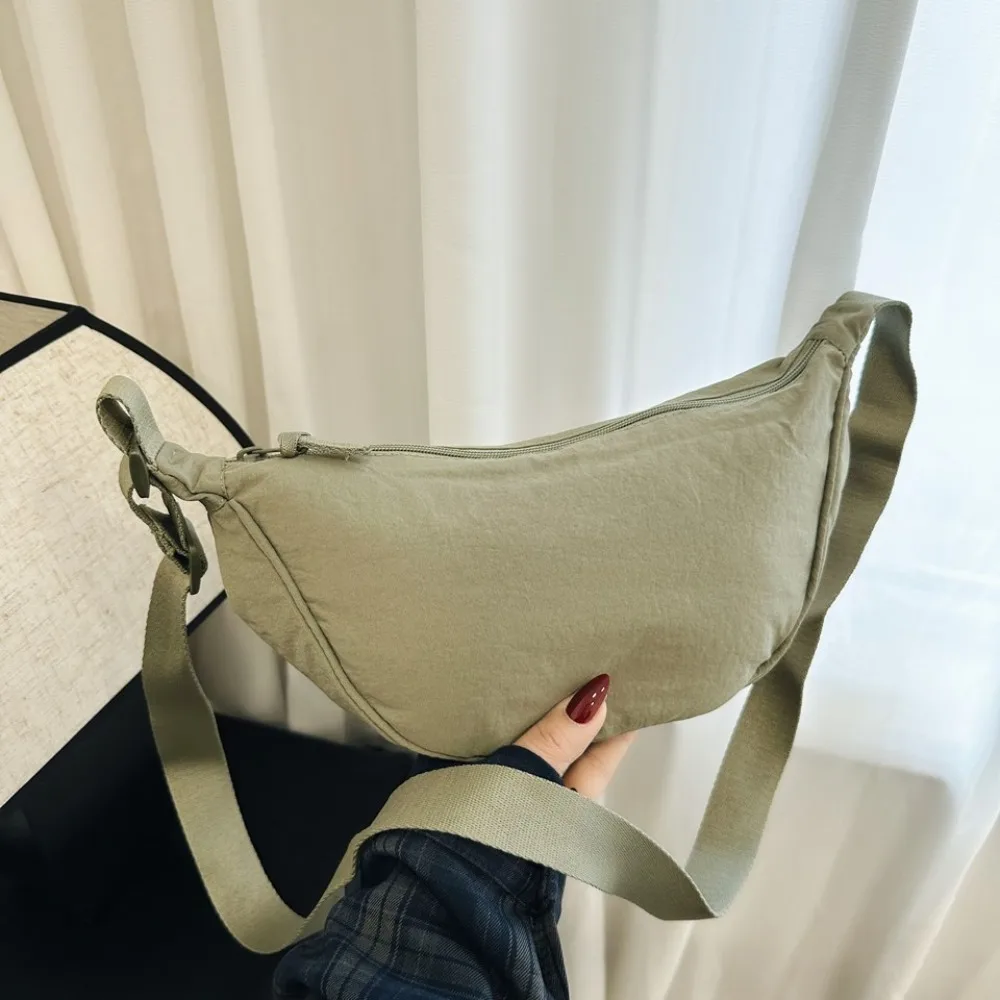 Bolso de hombro Dumpling nylon mujer gran capacidad color sólido - imagen 4