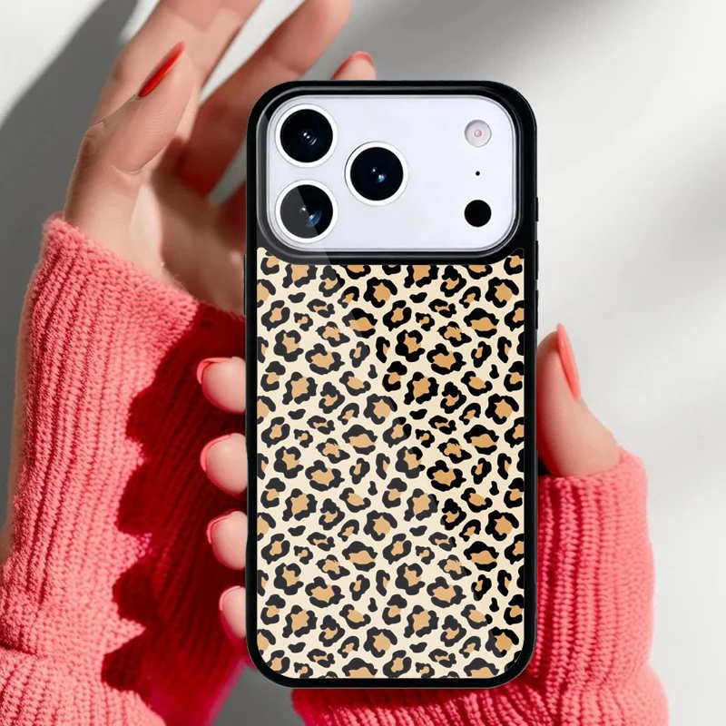 Funda de teléfono con estampado leopardo vista frontal