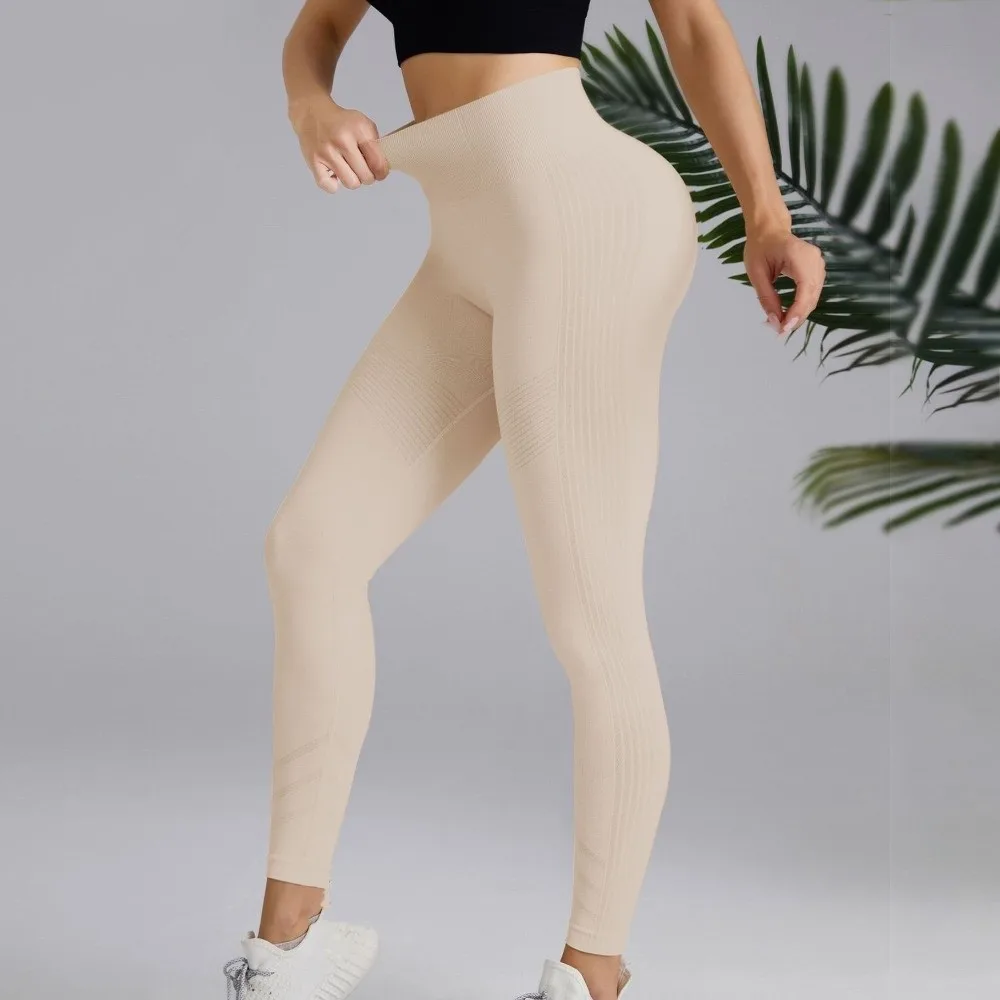 Leggings en beige y negro