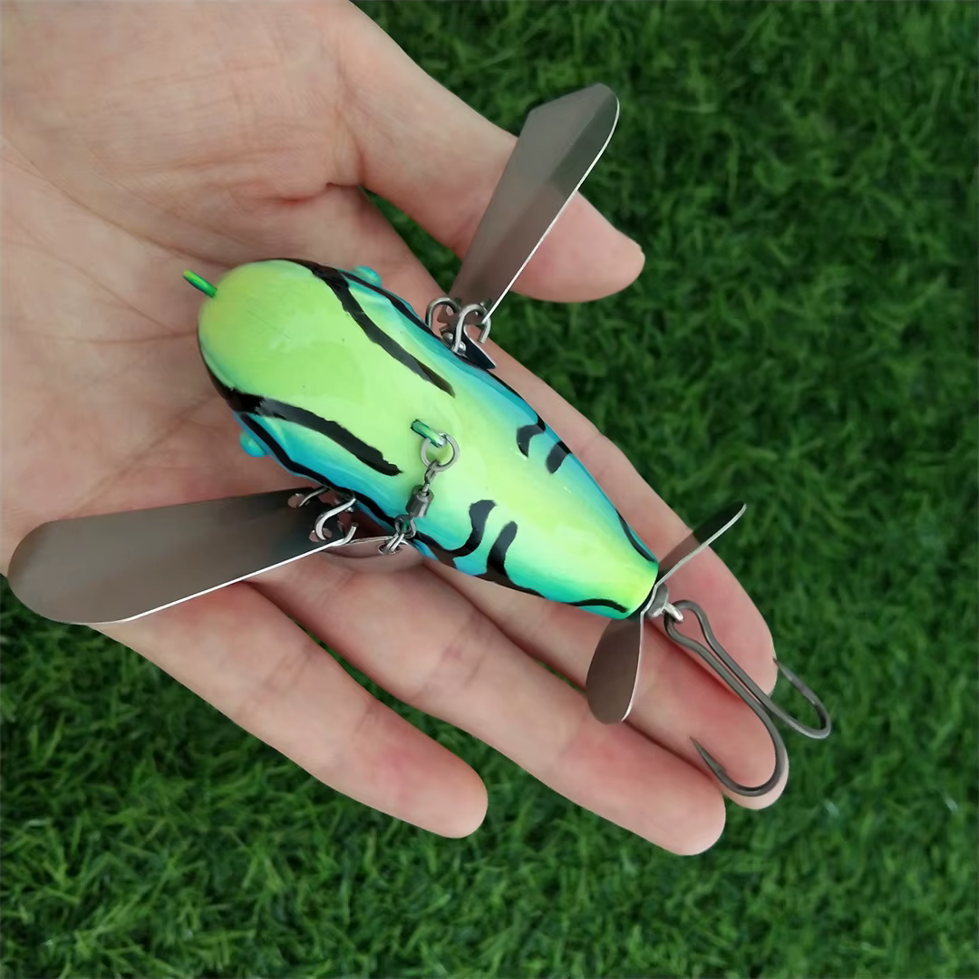 Señuelo Plopper con hélice y cola giratoria para lubina - imagen 3