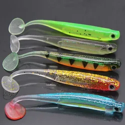 Wobbler Shiner Arcoíris con cola de silicona realista