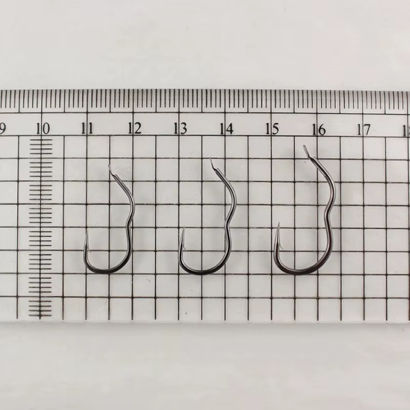 Anzuelos de acero al carbono triple curva con anti-escupidera para carpa - imagen 3