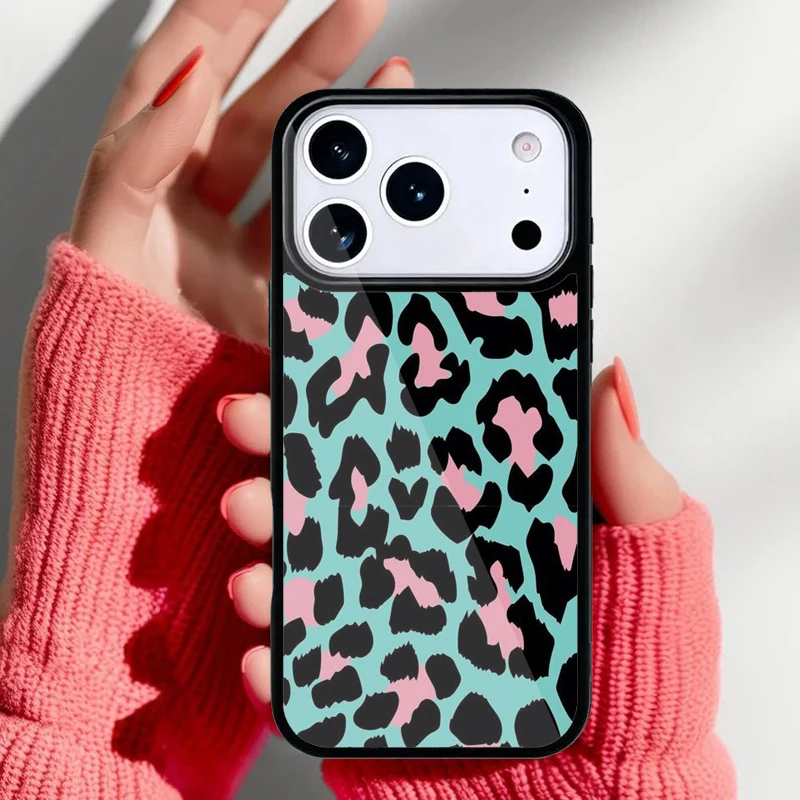 Funda instalada en un iPhone