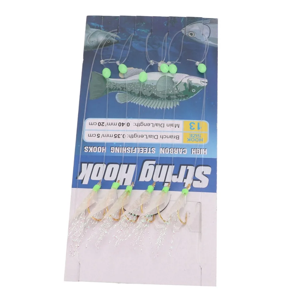 Aparejos de pesca en agua salada con anzuelos y cuentas luminosas