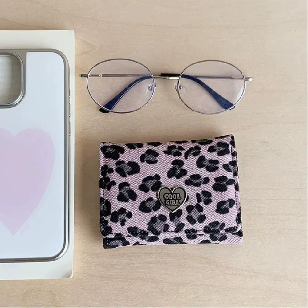 Cartera Corta Estampado Leopardo – Monedero Triple Coreano para Mujer - imagen 5