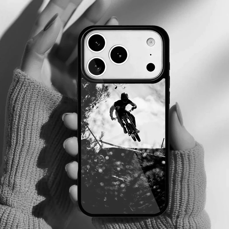 Funda con diseño de ciclismo de montaña