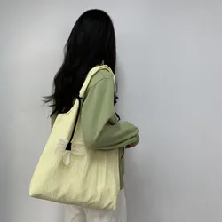 Bolso de hombro INS liso con colgante floral, gran capacidad mujer