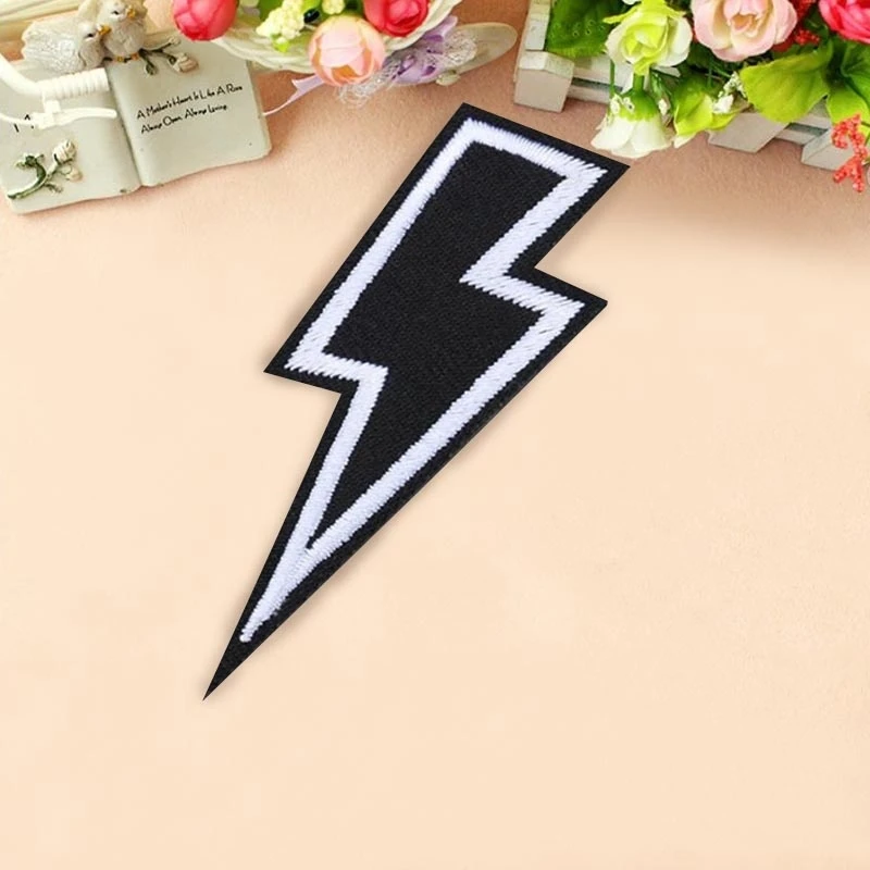 Parches de hierro con logo bordado Lightning - Para ropa punk - imagen 2