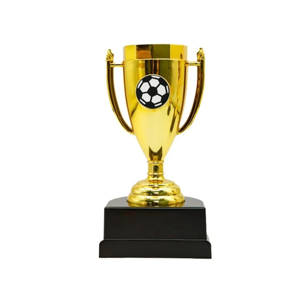 Trofeo de fútbol dorado gran tamaño de plástico para premio