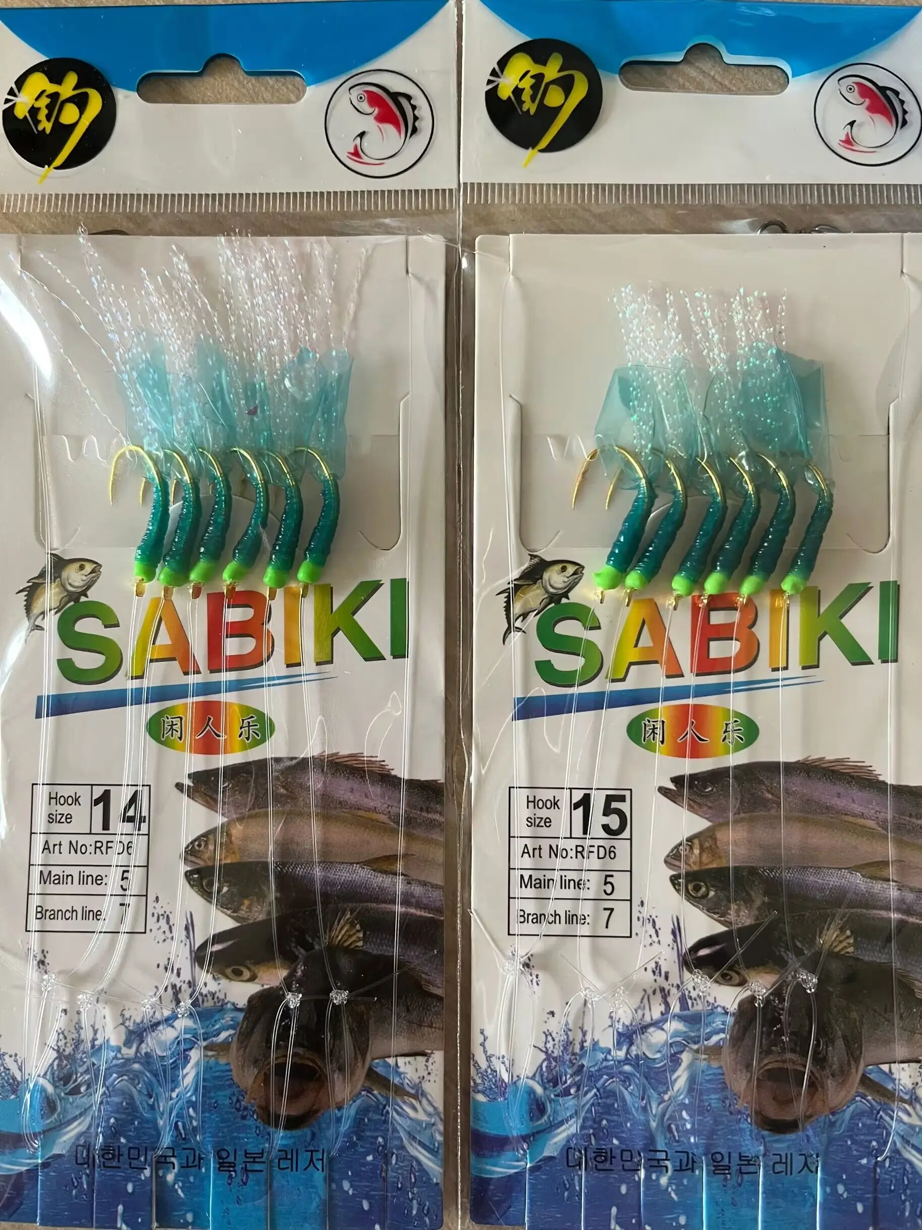 Montaje Sabiki de goma verde con anzuelos Golden Tied para mar