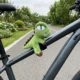Correa colgante con dinosaurio para manillar de bicicleta aire libre