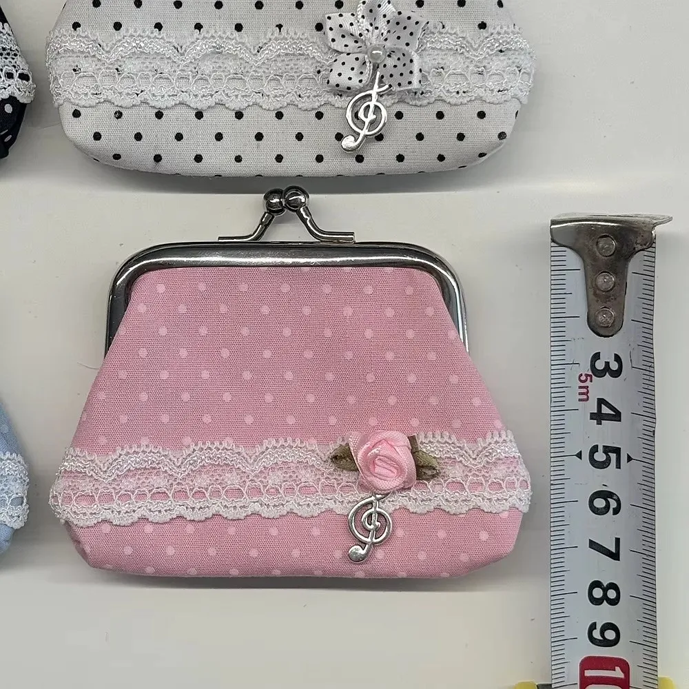 Estilo vintage Y2K y acabado decorativo