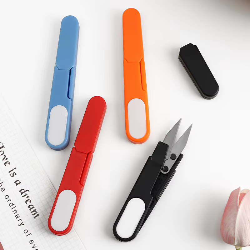 Tijeras Cortahilos para Pesca con Tapa Protectora – Mini, Portátiles y Resistentes - imagen 2