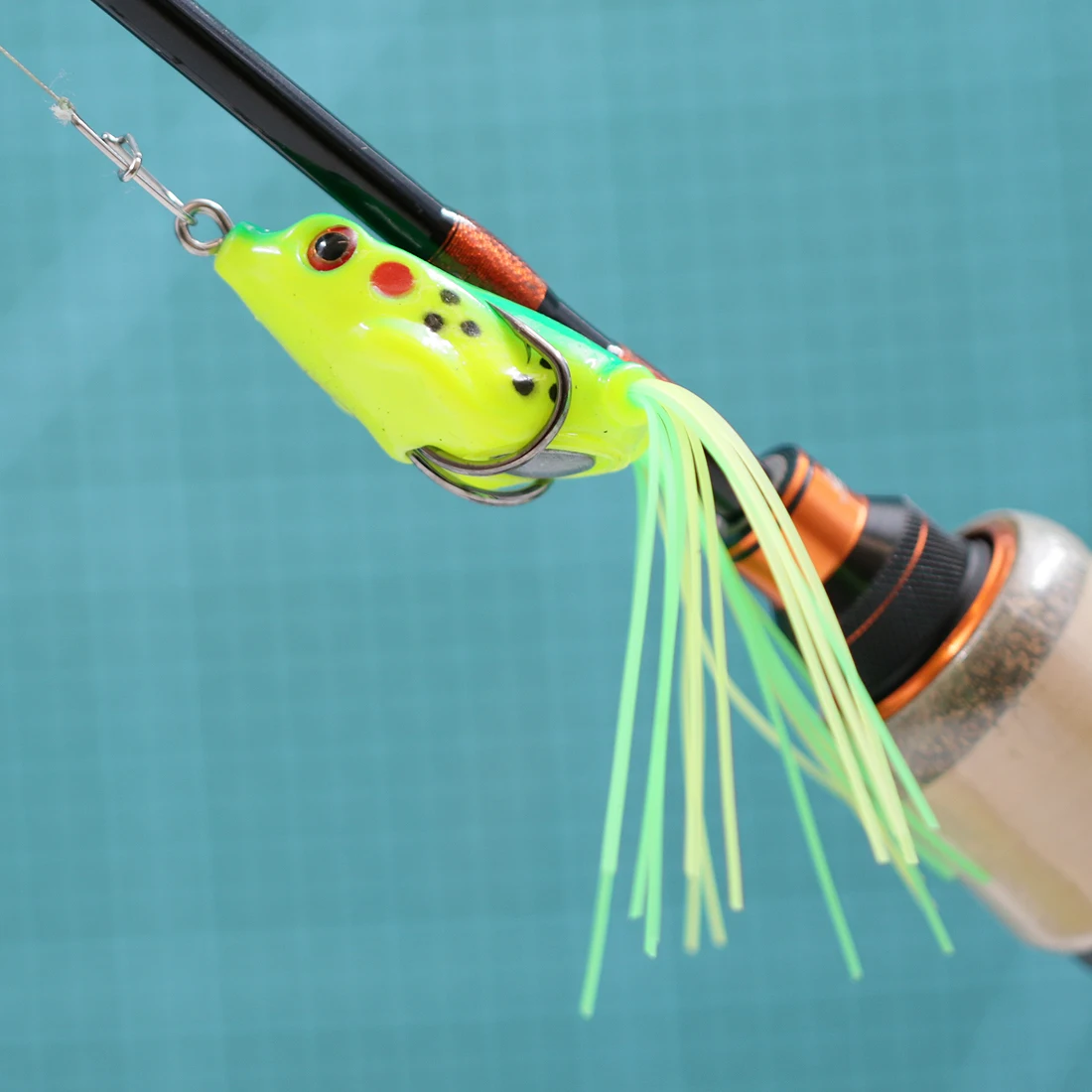 Galería del señuelo Hop Walker FishTrip en diferentes ángulos