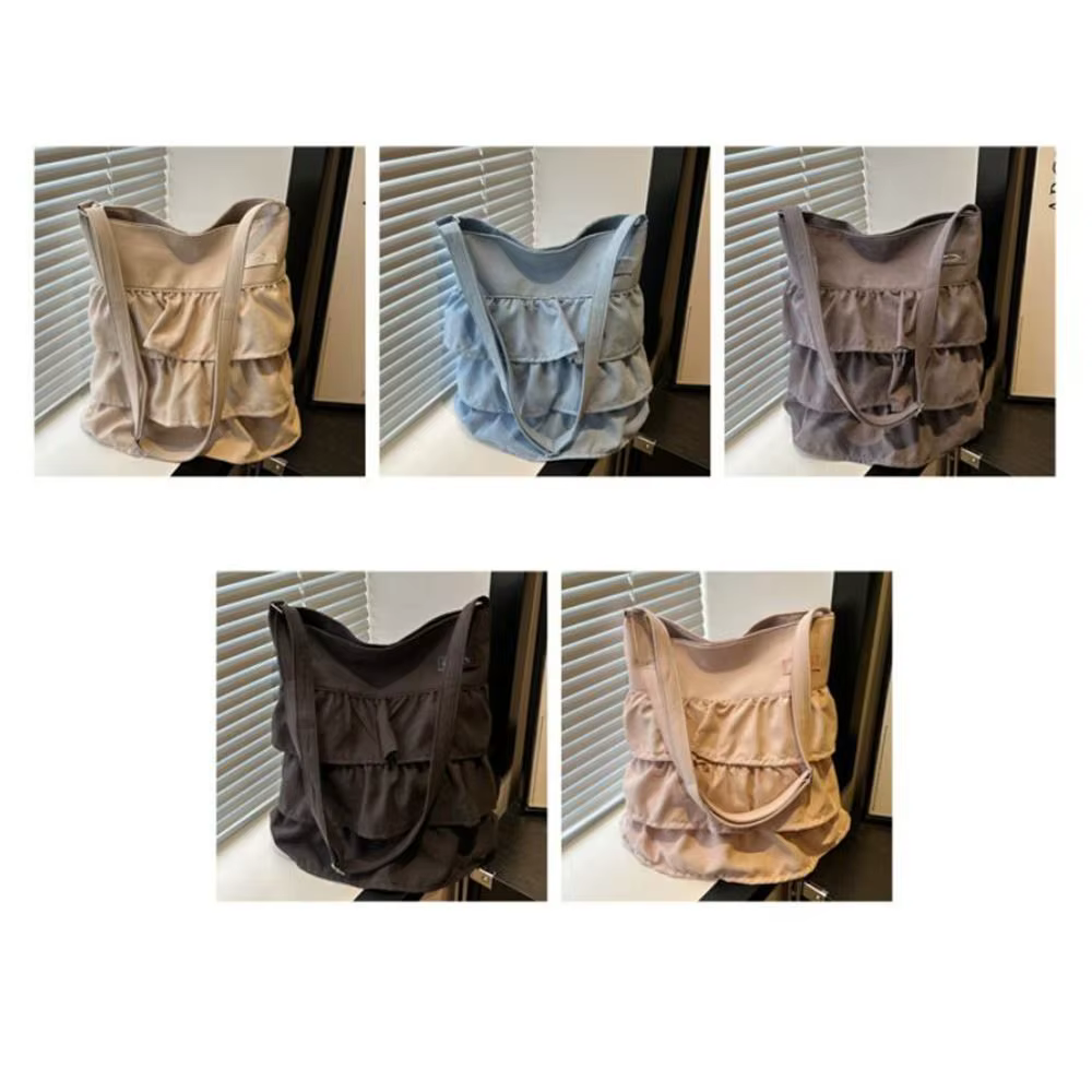 Bolso tote de nylon disponible en varios colores